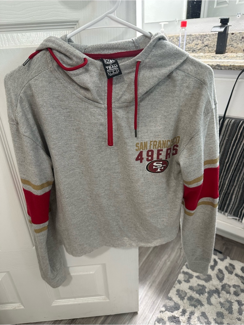 NFL Gray Pullover Cropped Hoodie with Red Accents